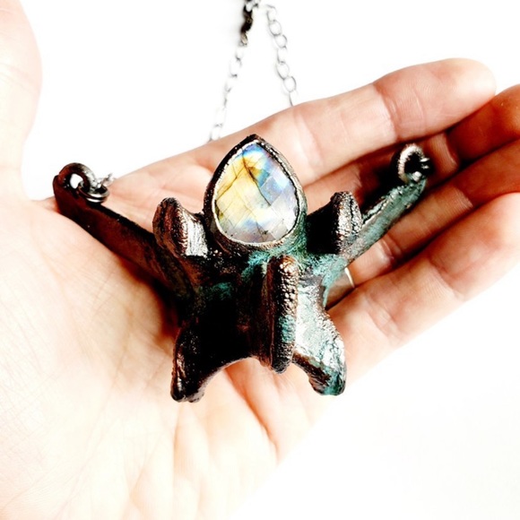 Bone with labradorite. - Picture 2 of 3